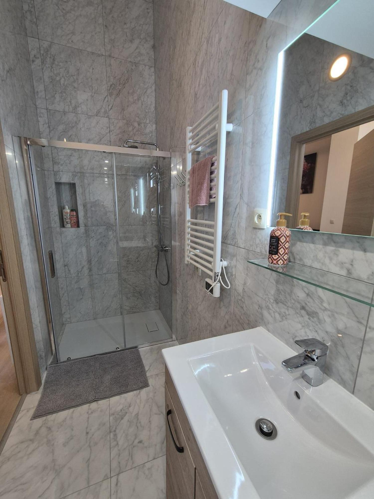 Tasson Snel Apartment Center Of Bruksela Zewnętrze zdjęcie